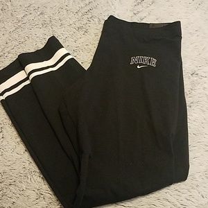 NIKE LEGGINS